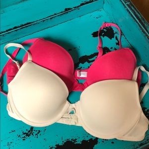 SO t-shirt BRAS! Like New! 36B